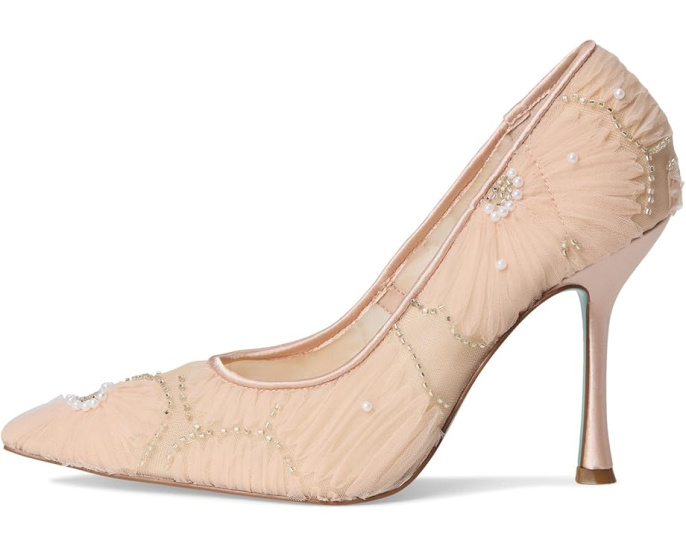 Туфли Roxie от Blue by Betsey Johnson с сетчатым верхом и бисерным цветочным декором