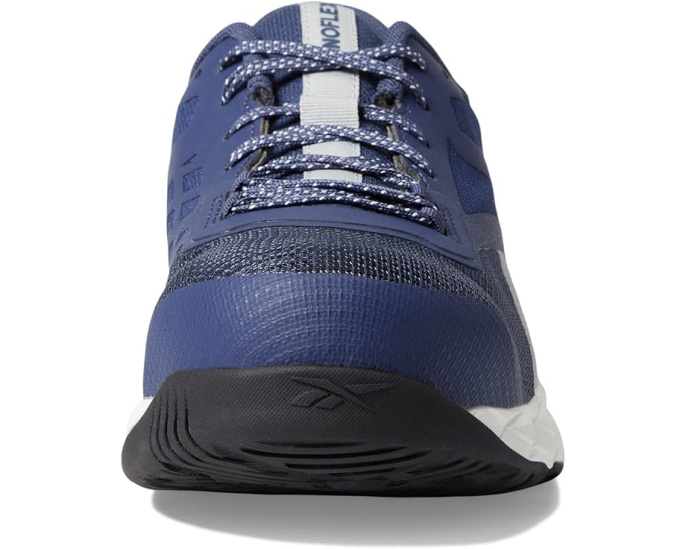 Кроссовки Reebok Nanoflex TR с композитным мысом и защитой от электричества
