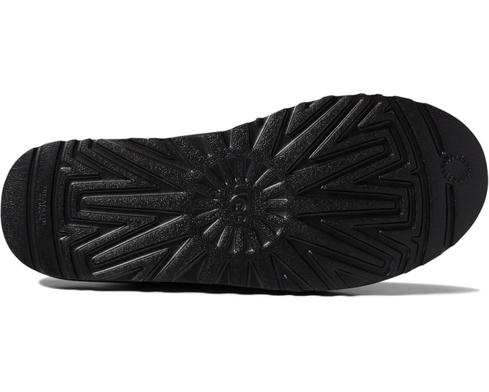 UGG Classic Slip-On угги без застежки с поддержкой свода стопы