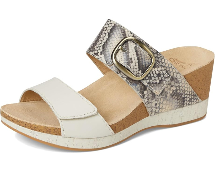 Клоги Dansko Shannon с кисточками и анатомической поддержкой