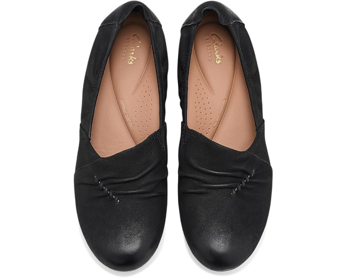 Туфли Clarks Rena Way на плоском ходу из кожи