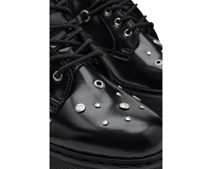 Ботинки Dr. Martens Jadon Hi Hardware на платформе с заклепками