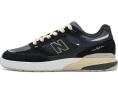 Кроссовки New Balance 933 Andrew Reynolds черные
