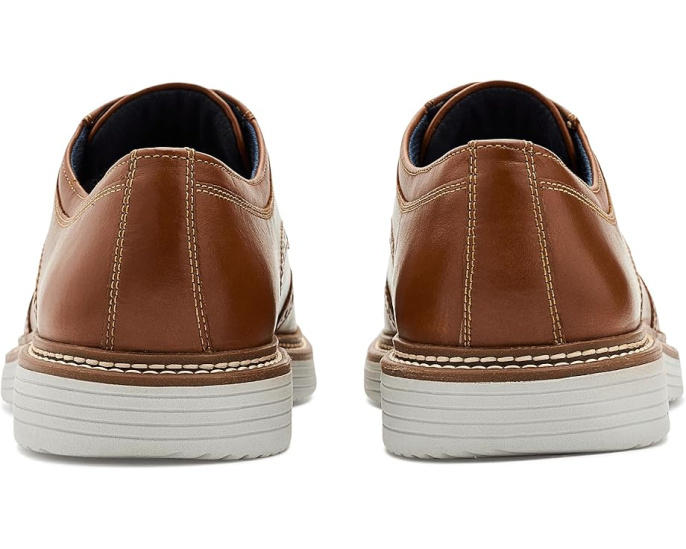 Оксфорды Cason Wingtip от Johnston & Murphy из кожи на шнуровке