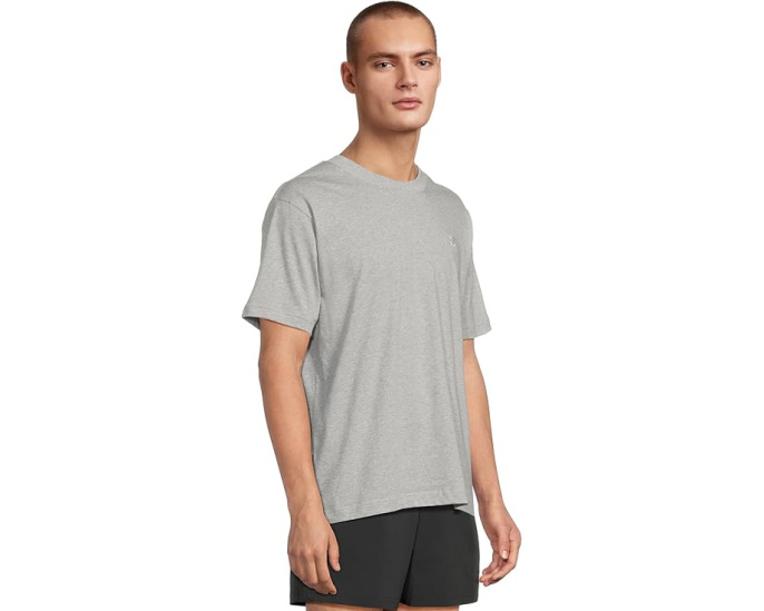 Хлопковая футболка New Balance Sport Essentials с принтом