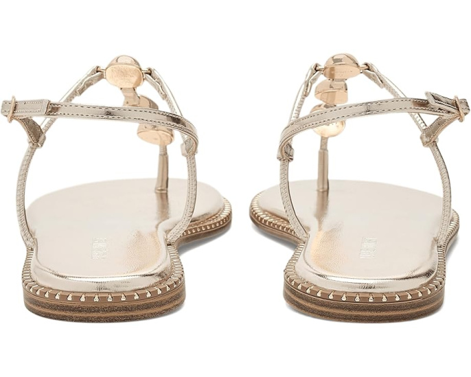 Босоножки Nine West Derika на плоском ходу с пряжкой