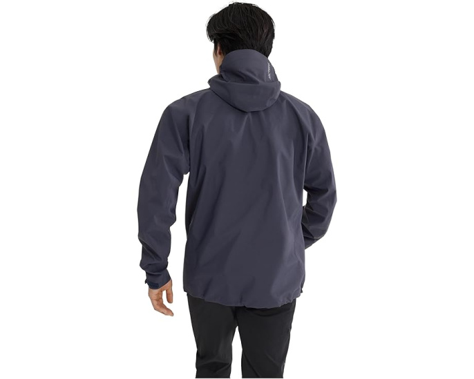 Куртка Arc'teryx Beta с технологией GORE-TEX и встроенным отражателем RECCO