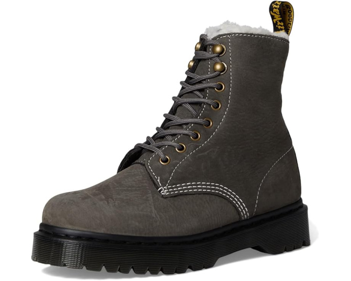 Водоотталкивающие ботинки Dr. Martens 1460 Pascal с меховой подкладкой