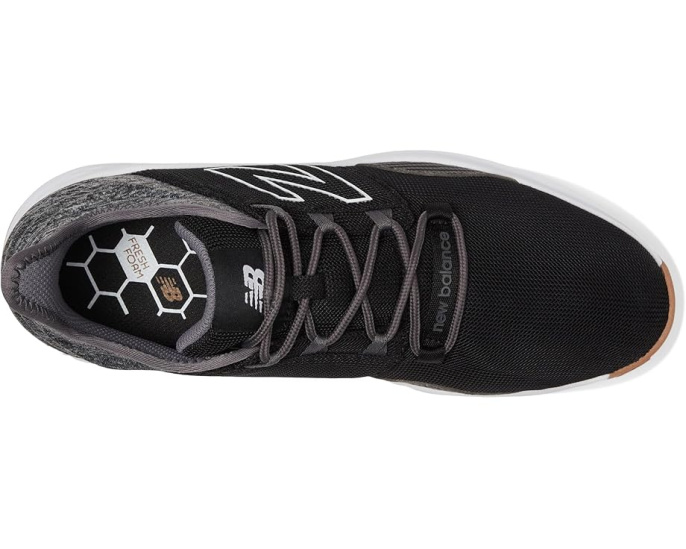 New Balance Гольф обувь Fresh Foam ROAV с амортизацией и бесшиповной подошвой