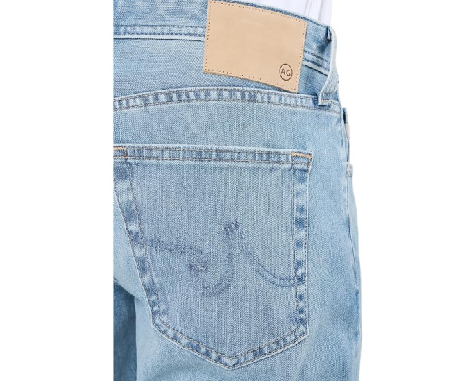 Graduate Tailored Leg Jeans in Timestamp