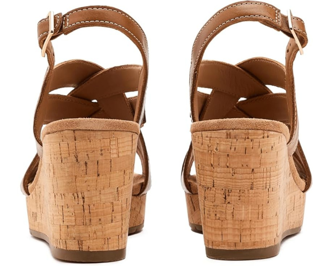 Сандалии Clarks Sabina Sling на пробковом клине с регулируемым ремешком