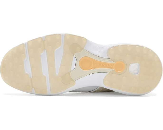 Женские гольф-кроссовки MC70 Spikeless от Adidas