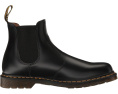 Челси Dr. Martens 2976 Yellow Stitch из гладкой кожи с минималистичным дизайном