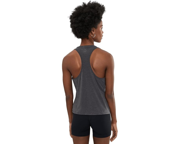 Топ Beyond Yoga Performance Knit Racerback Tank из переработанного полиэстера
