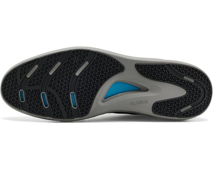 Кроссовки Clarks Code H Vibe с комбинированным верхом и пеной C360