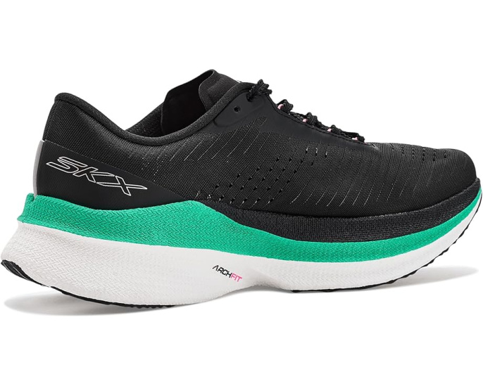 Кроссовки Skechers Aero Razor с технологией Hyper Burst Pro