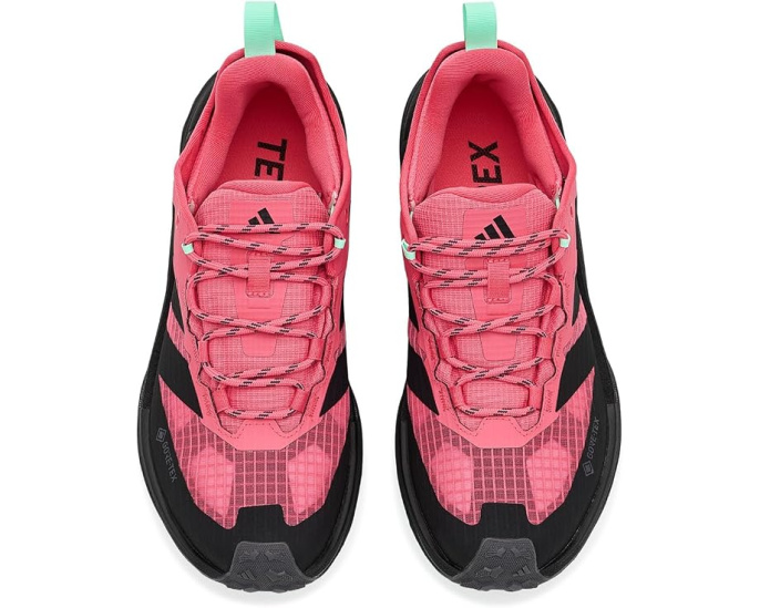Треккинговые кроссовки Adidas Terrex Freehiker 3 Low с мембраной GORE-TEX®