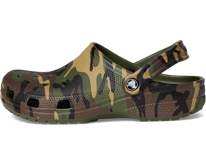 Классические сабо Crocs с сезонным принтом на платформе