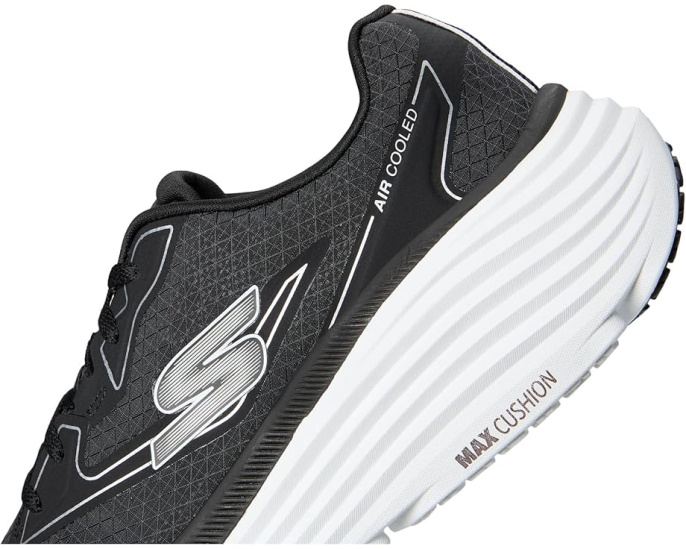 Беговые кроссовки Skechers Max Cushioning Endeavour Galloway