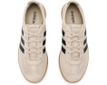 Кроссовки Barreda Decode Lux от Adidas с замшей и кожей