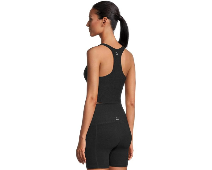 Beyond Yoga Intensity Racerback кроп-топ с втачным бюстгальтером средней поддержки
