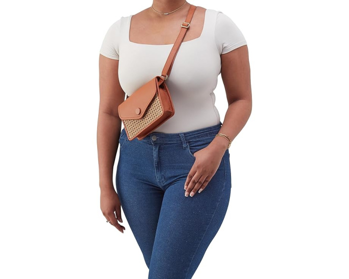 Сумка-пояс HOBO Margot Belt Bag с плетением