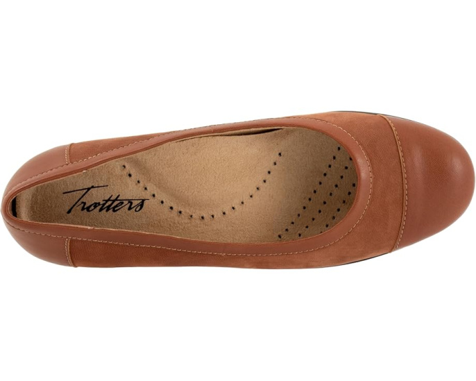 Балетки Trotters Delmara с круглым носком и съемной стелькой