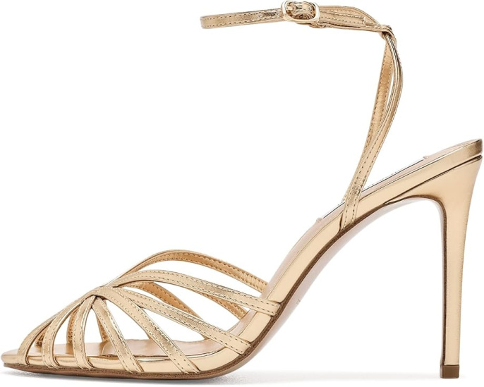 Туфли Mizuna Steve Madden на каблуке с квадратным мысом