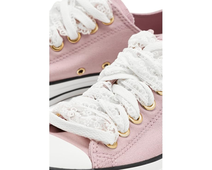 Кеды Converse Chuck Taylor All Star Lace Low Top на шнуровке